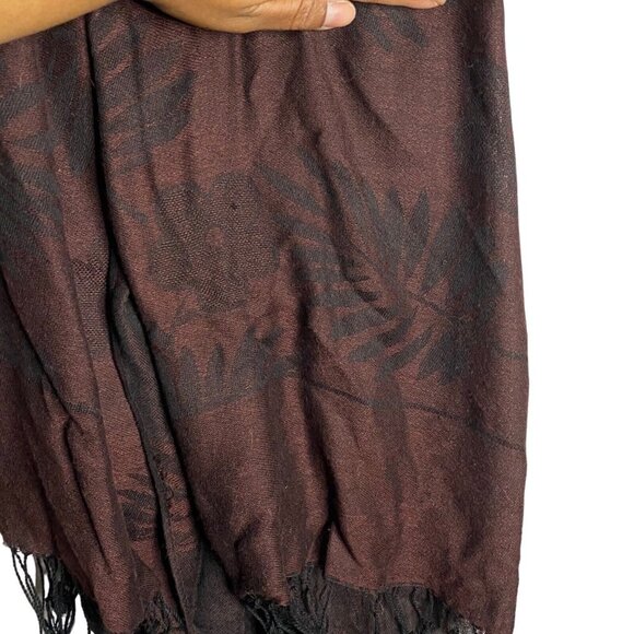 Women's Burgundy Floral Print Fringed Scarf - Picture 4 of 5